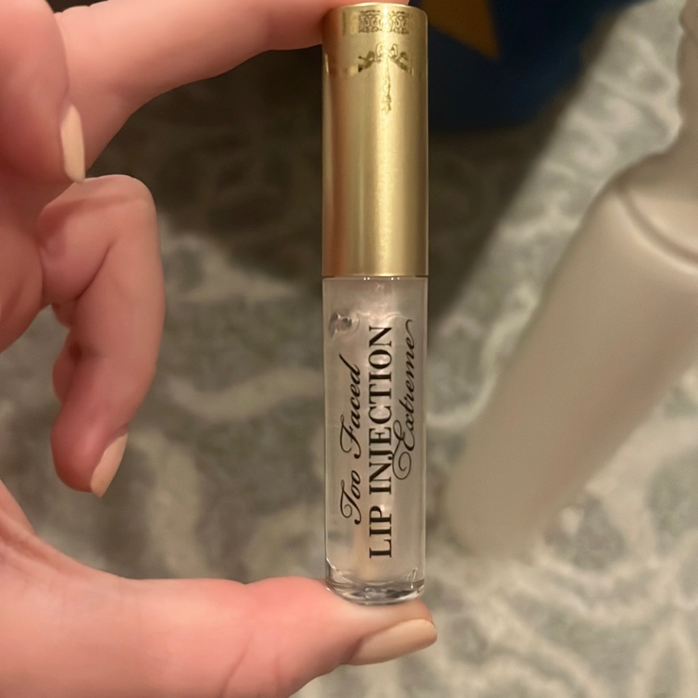Too Faced Lip Injection Extreme Mini